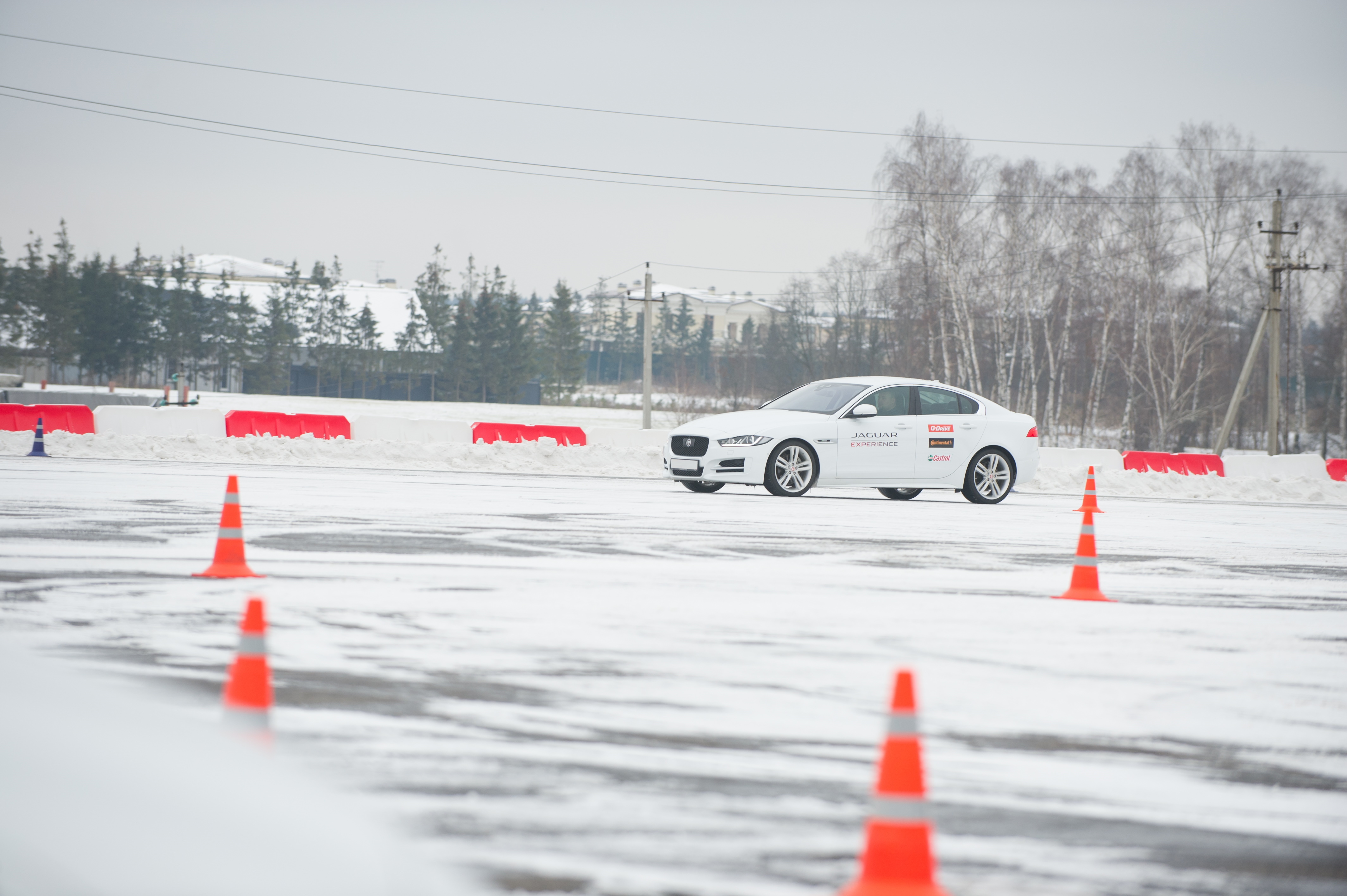 Курсы экстремального вождения на автомобиле в Самаре. Школа Driftpro